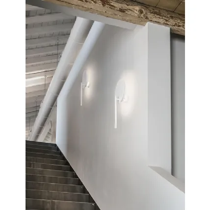 Lampada da parete Eclisse in metallo laccato bianco di Caos Creativo by Rossi&Co
