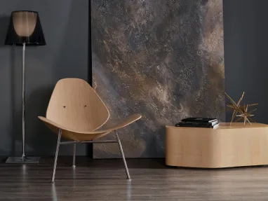 Poltroncina Lounge di design Kram in Rovere Naturale con base in acciaio di Infiniti