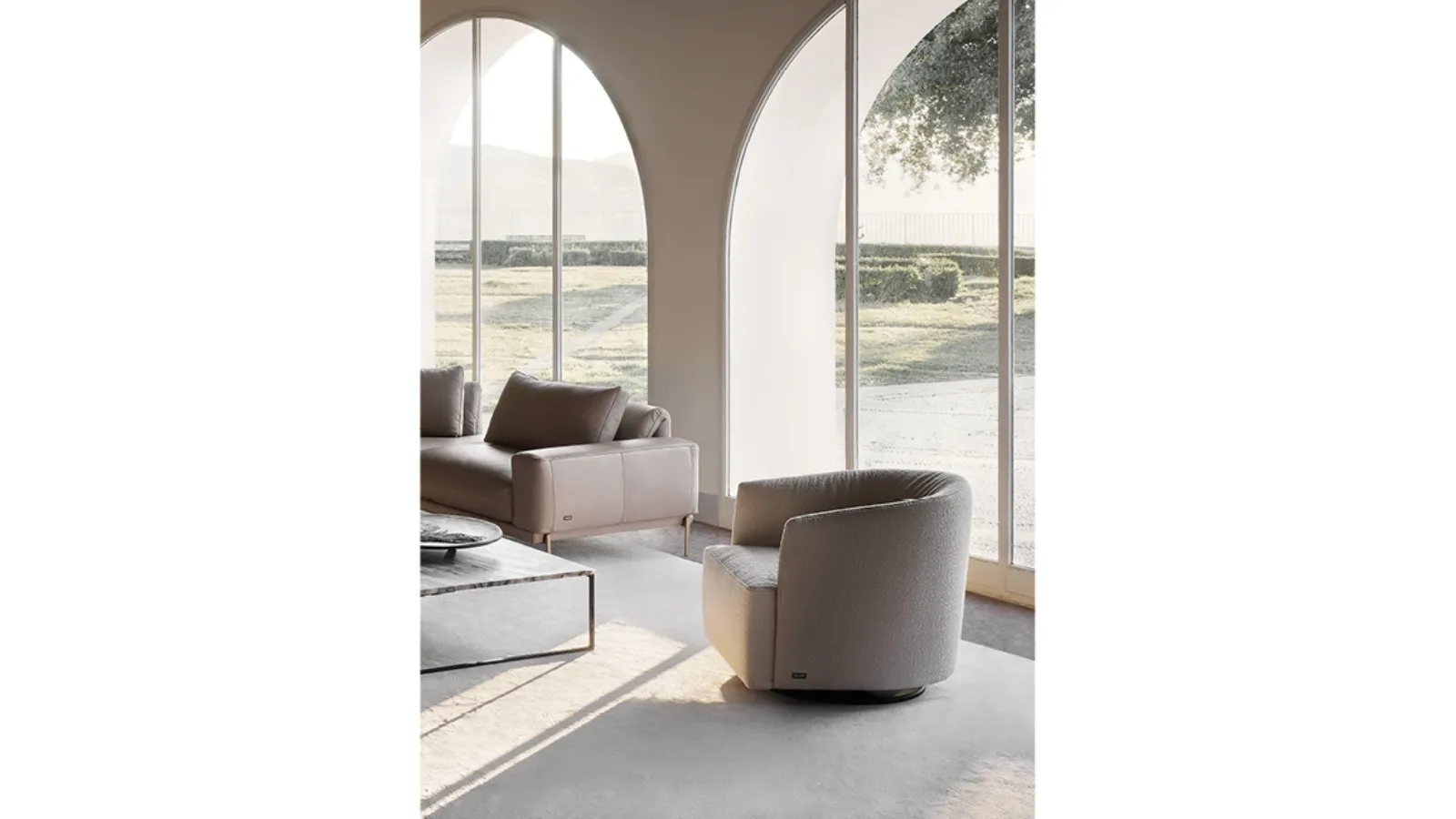 Poltroncina girevole Lady Swivel di Nicoline