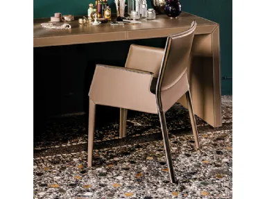 Sedia in cuoio con braccioli Margot Cattelan Italia