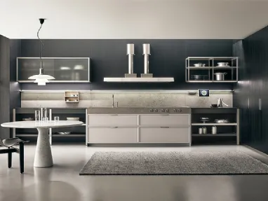 Cucina Design lineare KLab 02 in laccato opaco Grigio Nuage di Ernestomeda